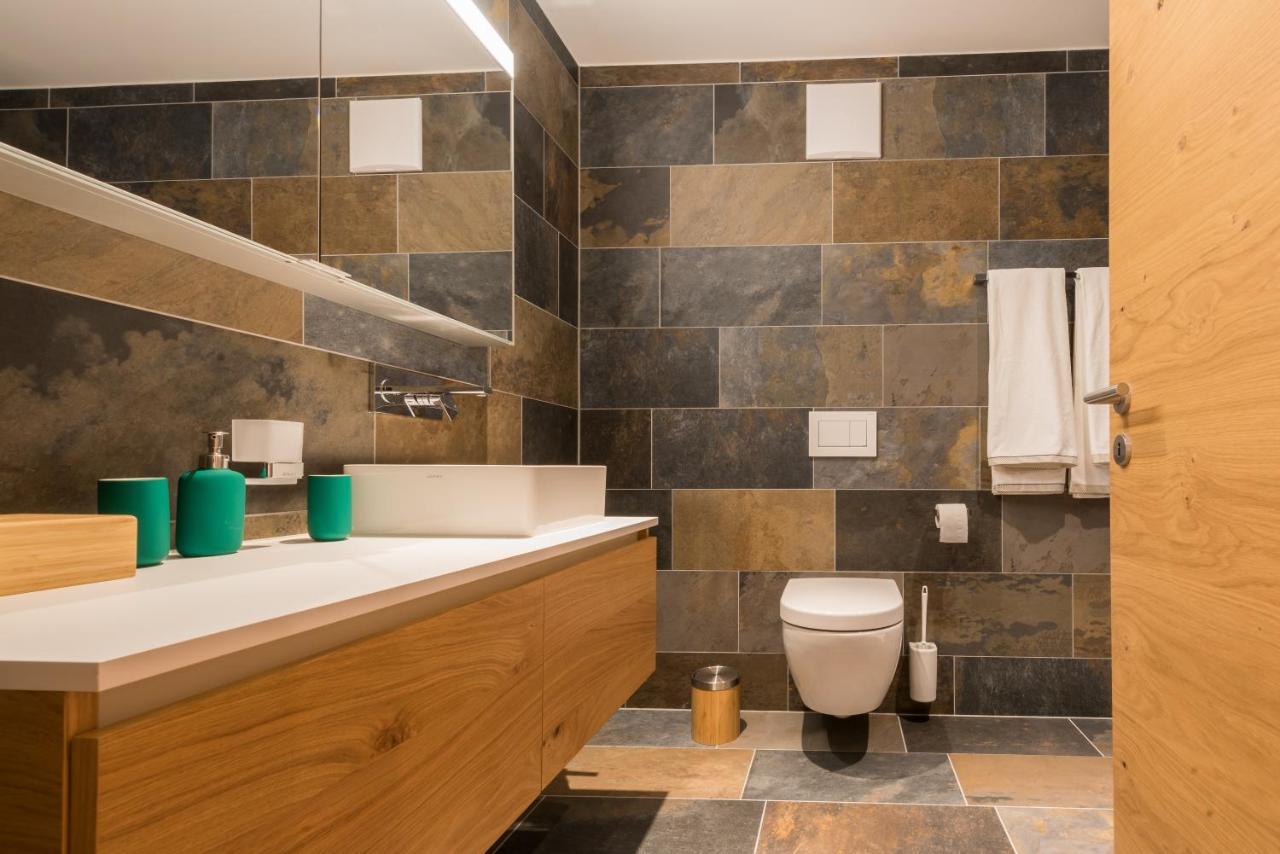 סאס-גרונד Montela Apartments - Haus D מראה חיצוני תמונה