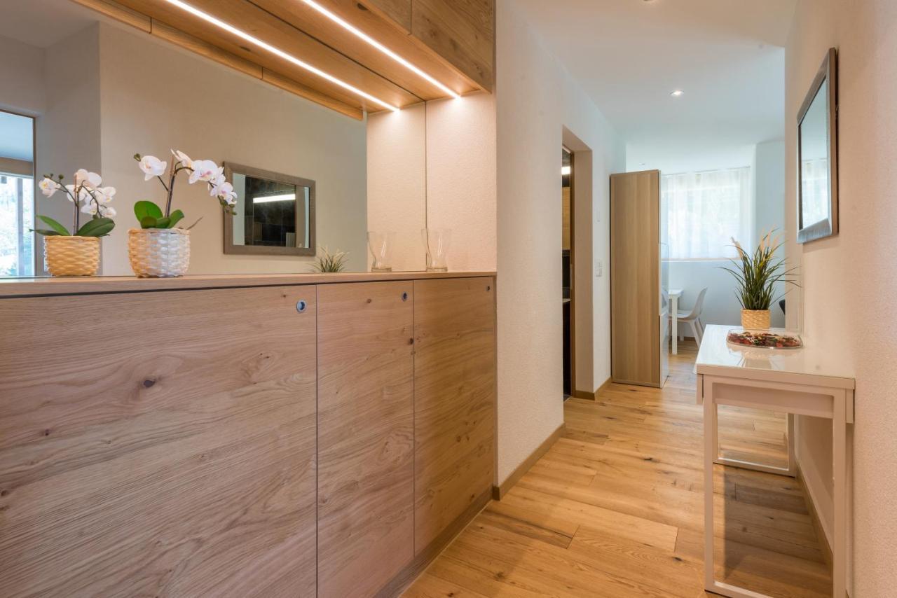 סאס-גרונד Montela Apartments - Haus D מראה חיצוני תמונה